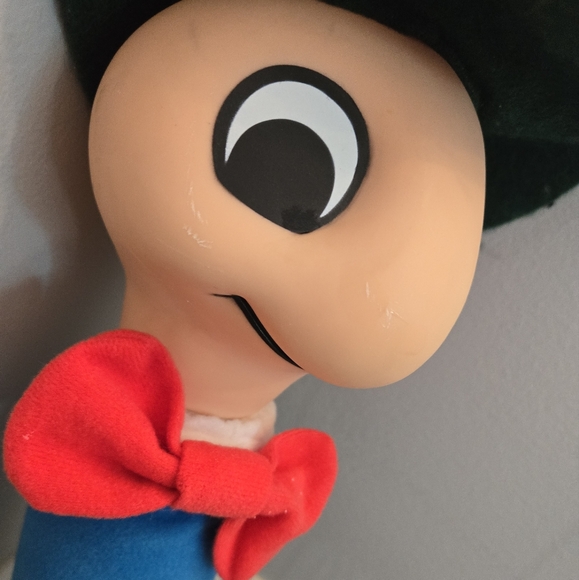 The Busy World of Richard Scarry 1995 Vintage Gund Lowly Worm Plush Toy - Picture 3 of 9